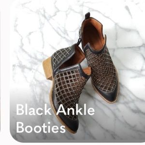 IN SEARCH OF JEFFREY CAMPBELL for Anthropologie TAGGART Booties NWT NIB 8.5